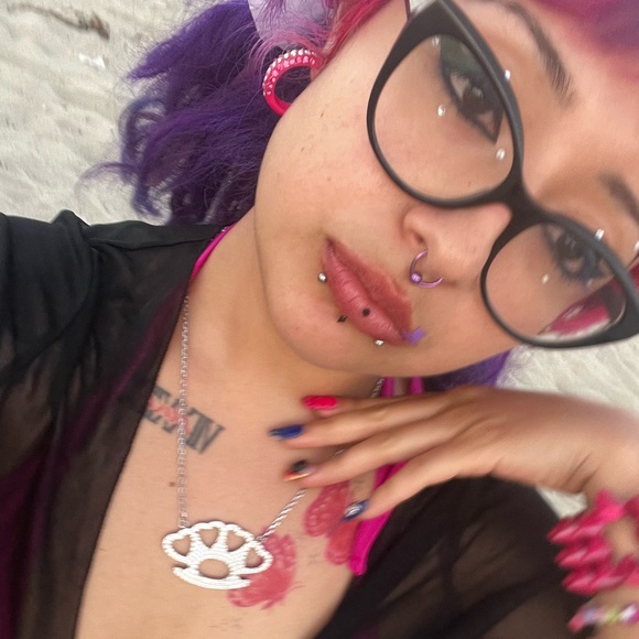 ashleyyoliver